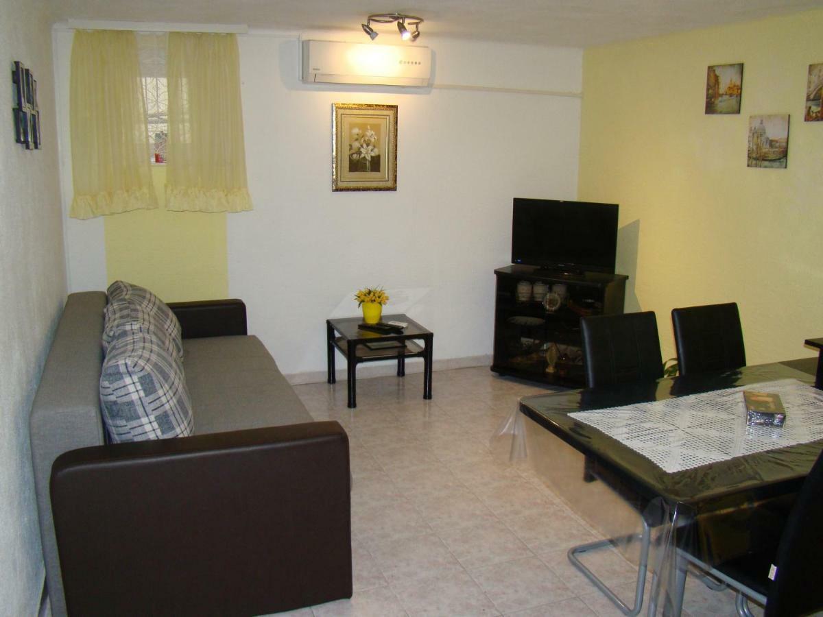 Apartments Adriana Split Exterior photo